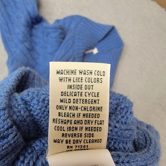 🍁L.L. Bean Preppy Fall/Autumn French Blue Cable Knit Cardigan - Picture 10 of 11
